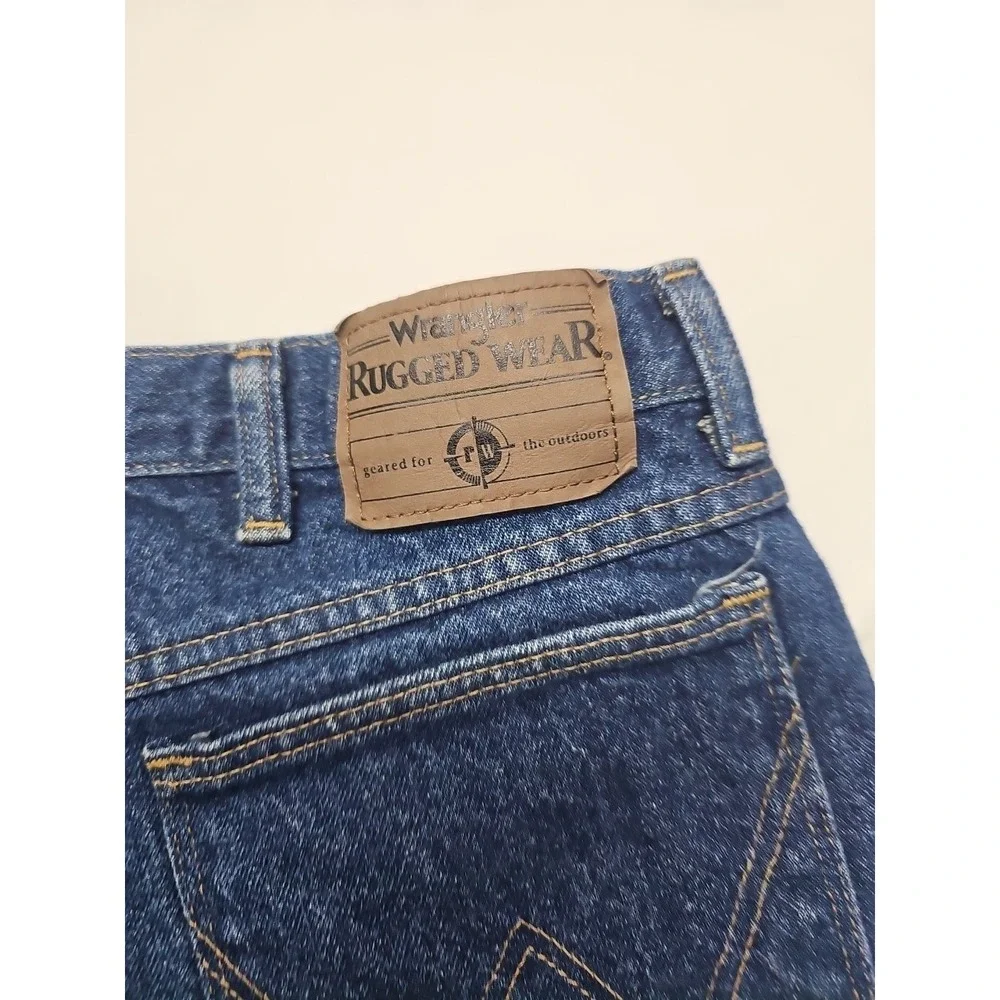 Wrangler rugged wear